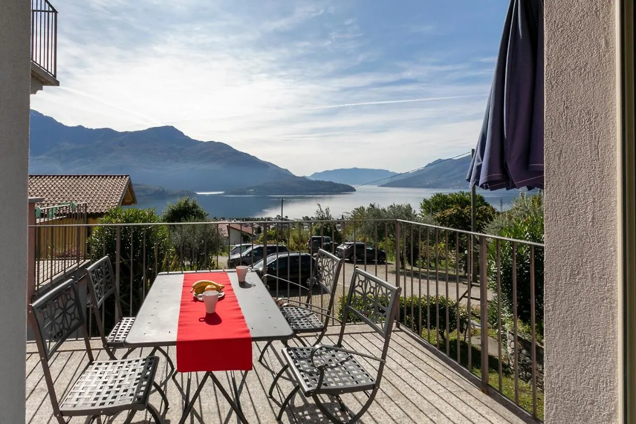 *** Apart Otel Residence La Collina Vercana İtalya