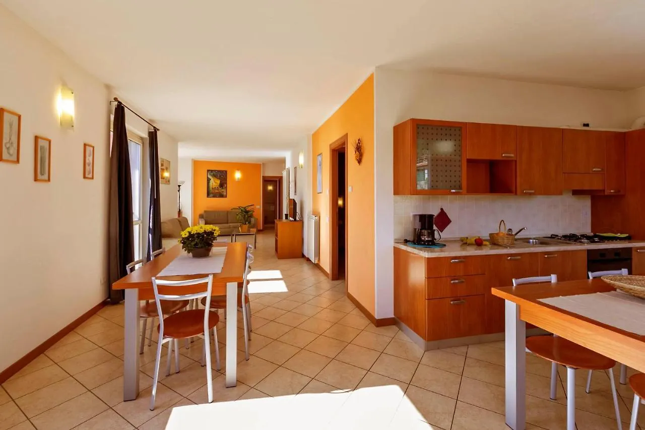 Residence La Collina Vercana Italia