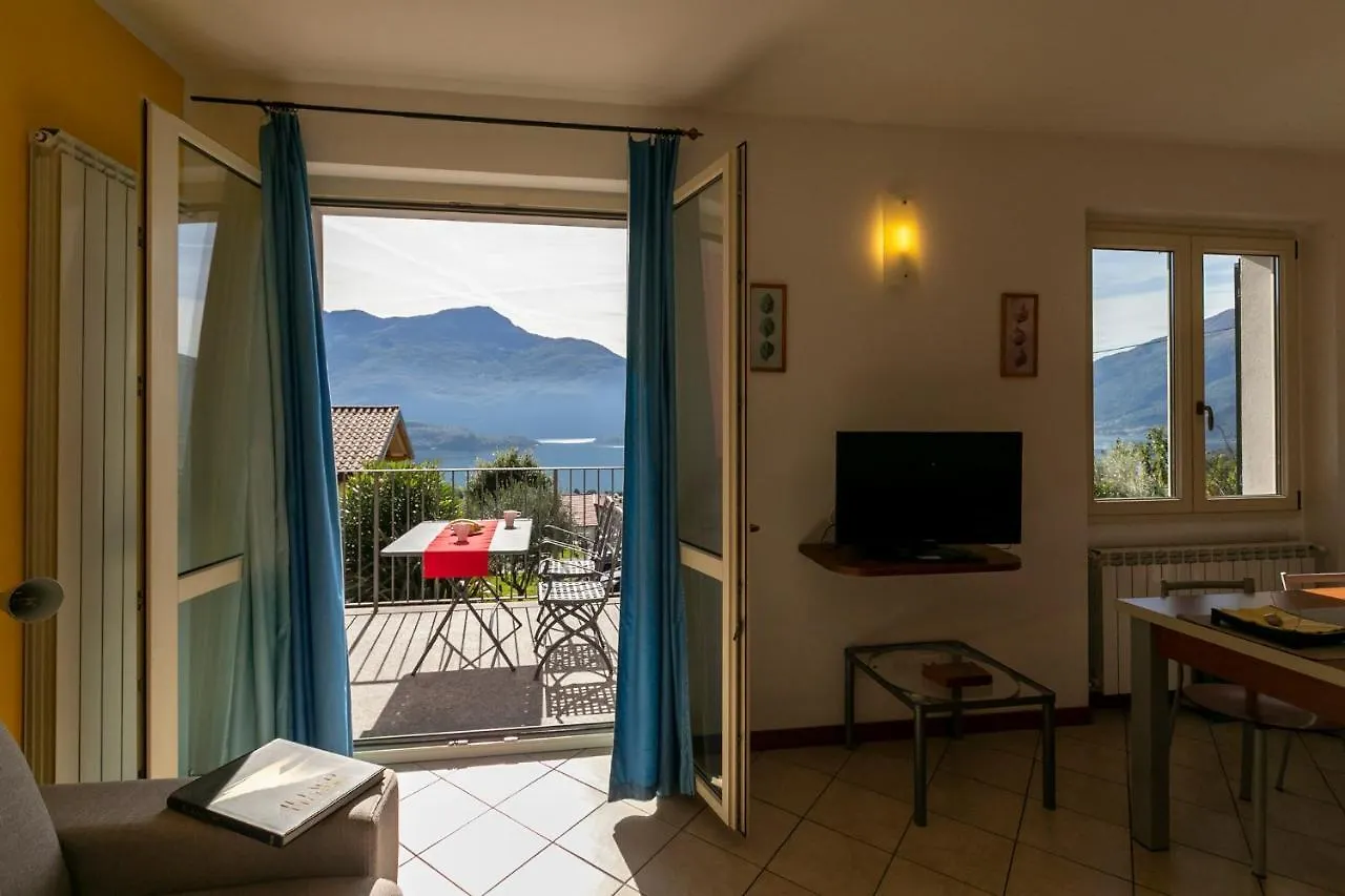 *** Aparthotel Residence La Collina Vercana Italy