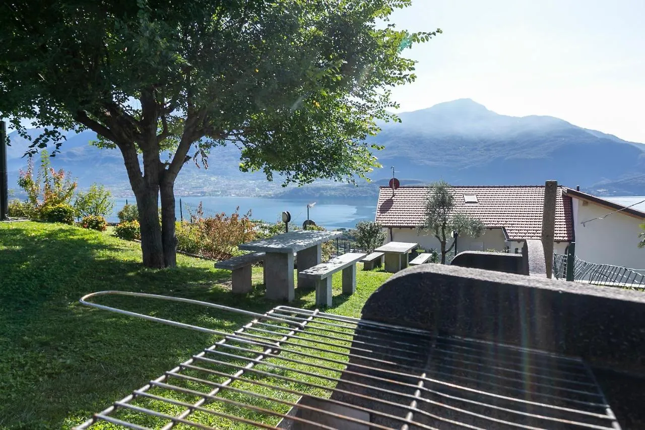 *** Aparthotel Residence La Collina Vercana Italia