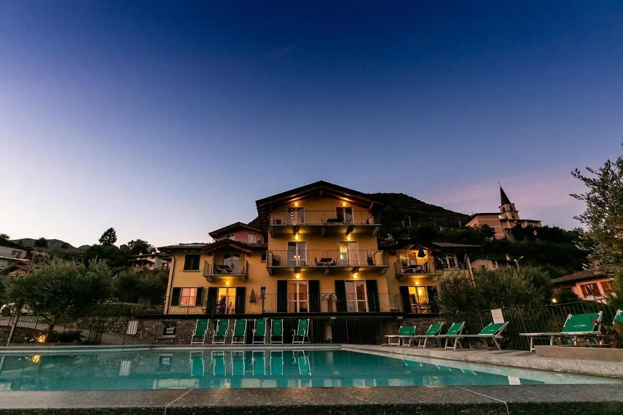 Residence La Collina Vercana Aparthotel