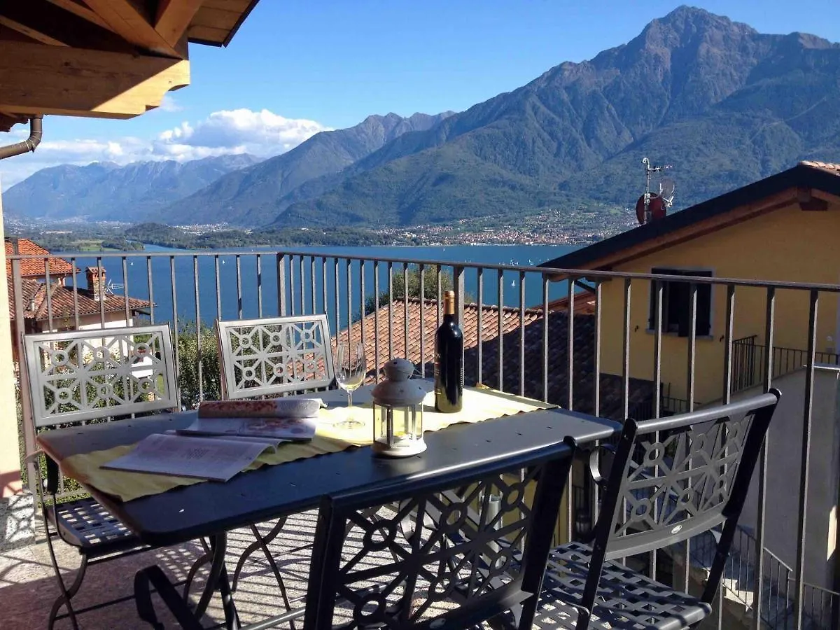Residence La Collina Vercana 3*,  İtalya